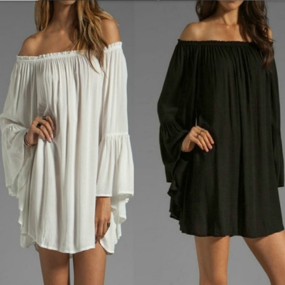 ❗️SOLD❗️Off Shoulder Dress - Picture 3 of 4